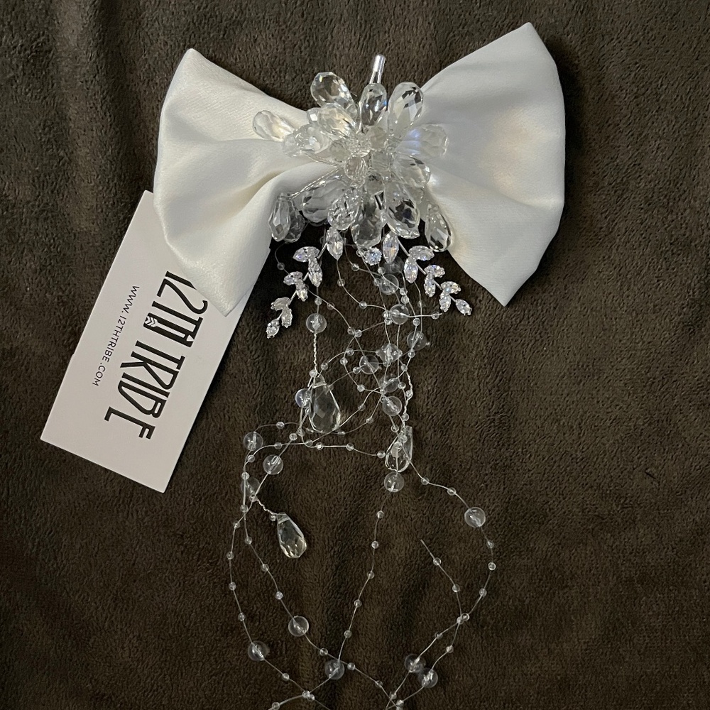 12th Tribe Presley Beaded Hair Bow Brand New